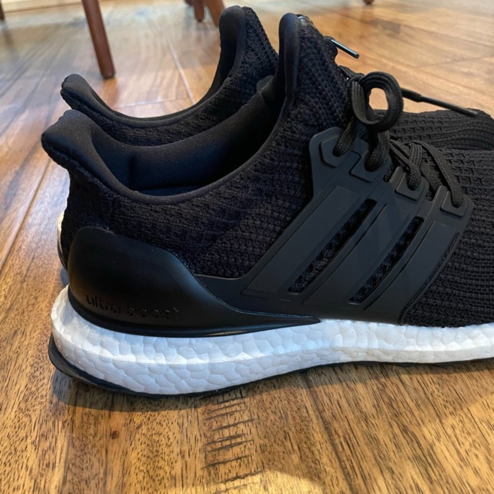 Adidas Ultraboost - worn only 1x!!